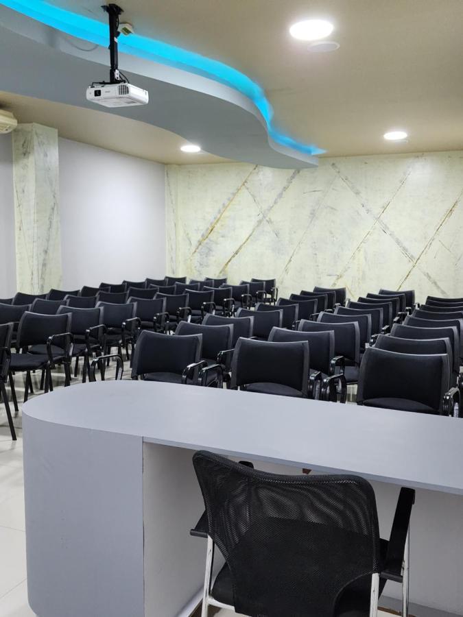 Hotel Quarta Avenida Montería Εξωτερικό φωτογραφία