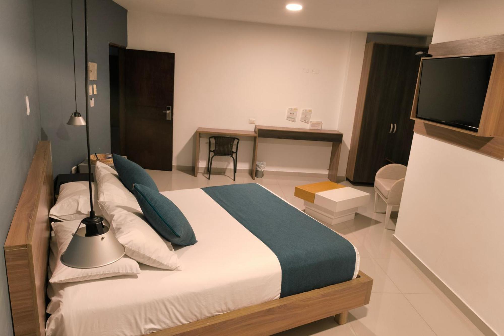 Hotel Quarta Avenida Montería Εξωτερικό φωτογραφία