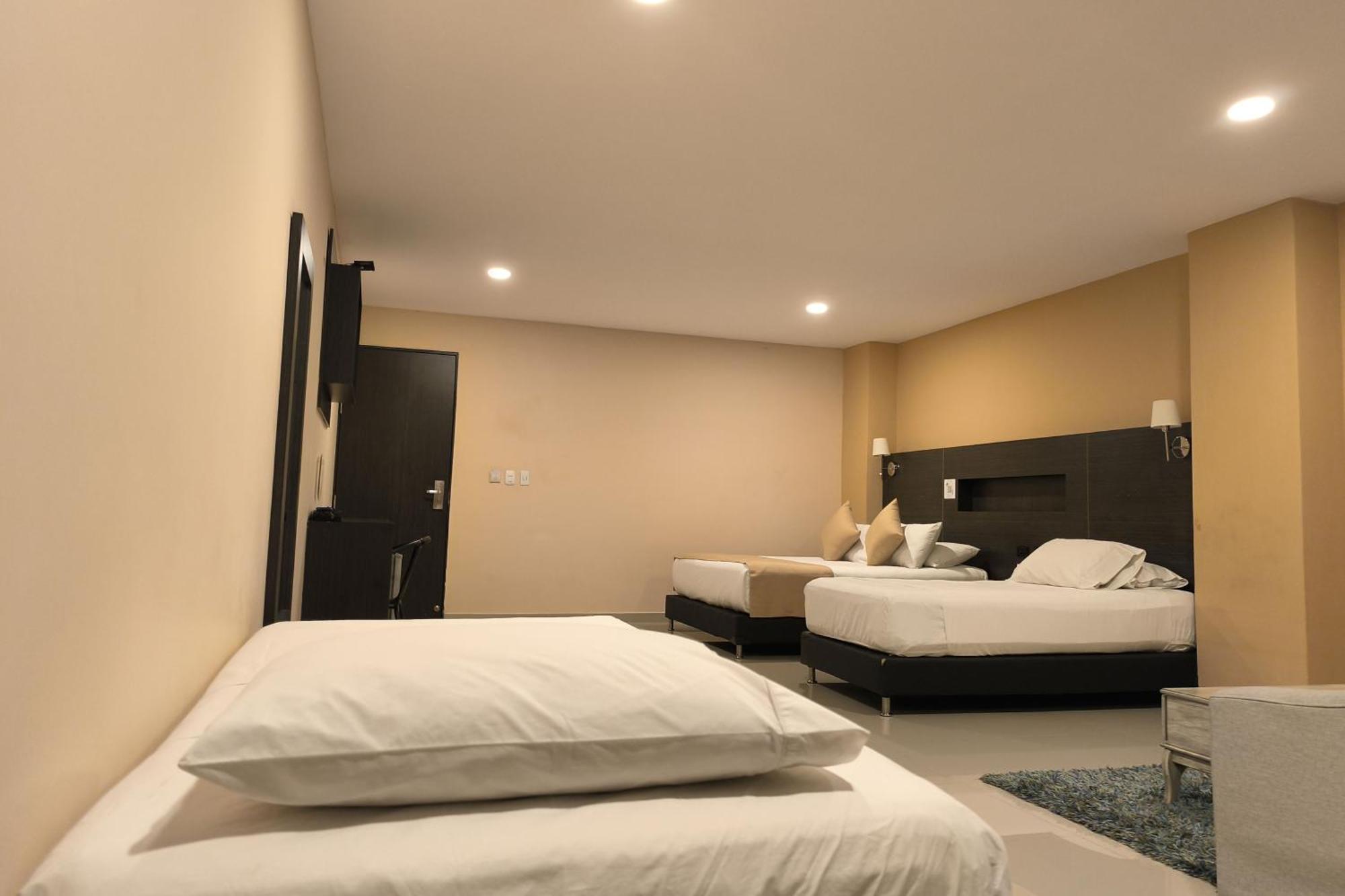 Hotel Quarta Avenida Montería Εξωτερικό φωτογραφία